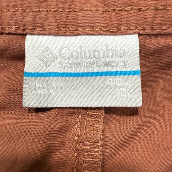 Columbia Men's Brick Red Flat Front Shorts - Picture 3 of 4